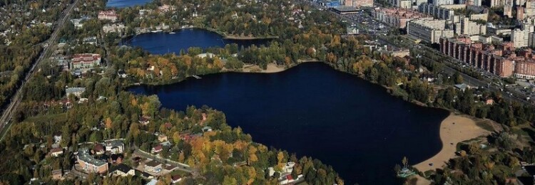 Строительный гипермаркет на Выборгском шоссе в Санкт-Петербурге