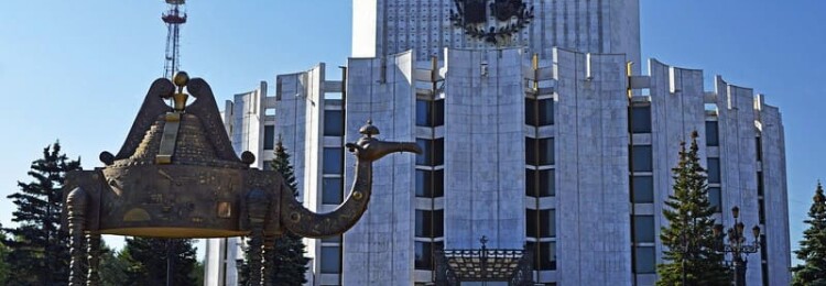 Строительный гипермаркет в Челябинске